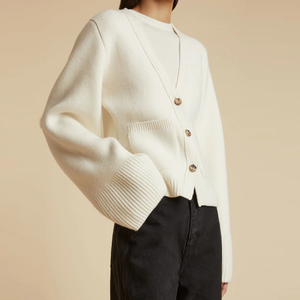 Maglione Cardigan <span class=keywords><strong>con</strong></span> chiusura a bottone da donna in cotone Cashmere <span class=keywords><strong>con</strong></span> due tasche frontali - Product Image 6