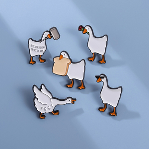 Durch einander mit der Ehre erhalten Sie die Bonk Broschen Revers Abzeichen Cartoon Tiers chmuck Geschenk benutzer definierte Gans Spiel Emaille Pins für Freunde - Product Image 3