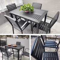 Ensemble de jardin commercial Meiqi, table et chaises carrées résistantes aux intempéries pour patio, jardin, balcon et café, détente et loisirs