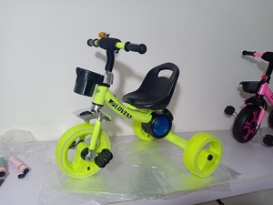 <span class=keywords><strong>Tricycle</strong></span> pour enfants léger en plastique et en métal, <span class=keywords><strong>tricycle</strong></span> pour bébé de bonne qualité avec trois roues, léger / <span class=keywords><strong>tricycle</strong></span> pour enfants d'usine - Product Image 4