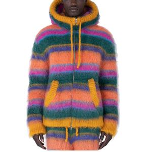 Personalizado OEM y ODM Mohair hombres suéter borroso manga larga de punto de invierno a rayas con cremallera con capucha de punto hombres cárdigan suéter - Product Image 1