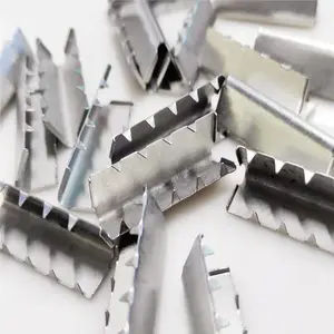 Özel Logo şerit şekli dokuma uç klip halat Metal stoper kaplama paslanmaz çelik sürdürülebilir deri kordon uç durdurucu düz