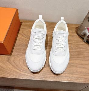 Nouvelle Arrivée Chaussures de Course Femme Homme Marque de Luxe Éclairées Équilibre et Confort pour Skateboard et Piste - Product Image 1