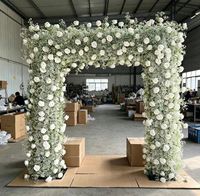 Beliebter Realistischer Weißer Herzförmiger Hochzeitsbogen mit Handgefertigten Seidenrosen, Hochwertige Blumendekoration