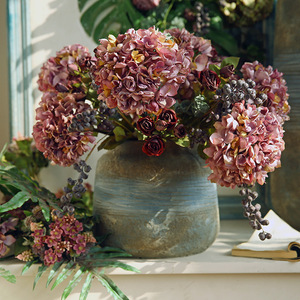 Flor Artificial de Hortensia de Tallo Único con Aspecto Seco, Flor de Seda en Tonos Otoñales para Decoración del Hogar y Exhibición en Tiendas - Product Image 4