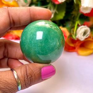 ลูกบอลควอตซ์อะเวนเจอรีนสีเขียวธรรมชาติ ขายส่ง หยกสีเขียว สำหรับบำบัดรักษา ตกแต่งบ้าน และเป็นของขวัญ - Product Image 5