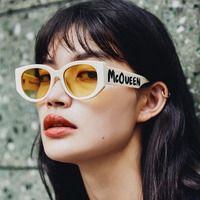 2022 Stijlvolle Klassieke Custom Vintage Gepersonaliseerde Zon Shades Luxe Designer Fashion Ovale Eyewear UV400 Vrouwen Mannen Zonnebril