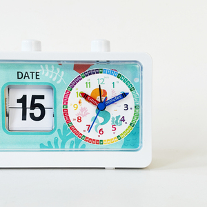 Reloj de Mesa con Diseño de Dibujos Animados, Decoración para el Hogar, Reloj Despertador Cuadrado para Estudiantes, Reloj de Escritorio Azul, Reloj Personalizado con Páginas Giratorias - Product Image 2