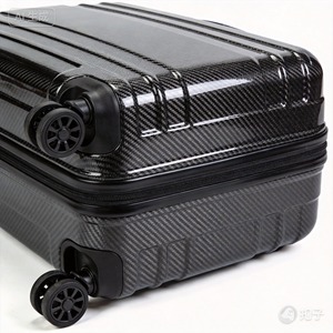 Personnalisation de produits en fibre de carbone - Product Image 2