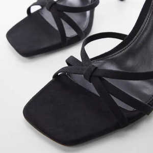 Sandalias de tacón alto para mujer con cordones, punta cuadrada abierta, tacón de aguja y correa de tobillo con hebilla, ideales para bodas - Product Image 2