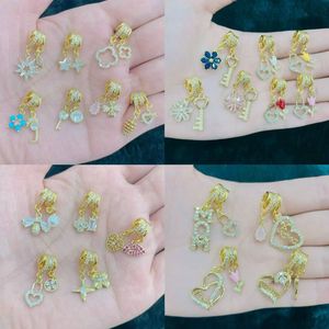 BD- L5645 Charmes et pendentifs mignons en forme de <span class=keywords><strong>pizza</strong></span>, tulipe, feuille d'érable, motifs alimentaires et naturels, motifs crème glacée et coquillage, avec incrustation de zircone cubique, utilisables comme entretoises, avec finition émail goutte d'huile - Product Image 3