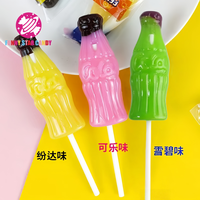 Sucettes de soda à saveur de fruits à bas prix en gros bonbons en forme de bouteille de cola sucette de bonbons durs pour les enfants