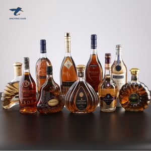De diseño de moda estándar británico claro Brandy transparente botella de vidrio con tapa - Product Image 6