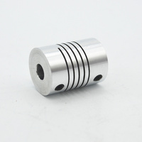 Accouplement standard flexible hélicoïdal d'arbre de connexion d'acier inoxydable de commande numérique par ordinateur en aluminium 6mm-8mm