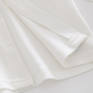 Nordeuropäische 100% Baumwollhemden für Babymädchen mit Kragen, Langen Ärmeln, Nahtlosen Rollkragen und Kleinkinderkleidung 2026 - Product Image 4