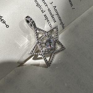 Colgante de Pentagrama de Plata de Ley S925, Diseño de Nicho, Estilo Ligero y Lujoso, Simple, Moderno, Forma Individual, Colgantes Vintage de Moda - Product Image 4