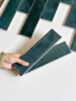 Carreaux muraux en céramique brillants à motif brique - Antidérapants, résistants aux acides, style moderne pour salle de bain et usage commercial