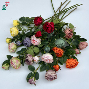 Flores de Seda Rosa Luna de Otoño Hechas a Mano, Rosa de Tres Cabezas en Capullo, Decoración para el Hogar, Fondo para Eventos de Otoño, Decoración de Pared - Product Image 1