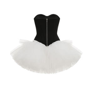 <span class=keywords><strong>Abito</strong></span> <span class=keywords><strong>Mini</strong></span> Nero Senza Spalline Personalizzato per Donna, Vestito Corto con Scollo a Cuore e Volant in <span class=keywords><strong>Tulle</strong></span> OEM/ODM per Vendita all'Ingrosso - Product Image 4