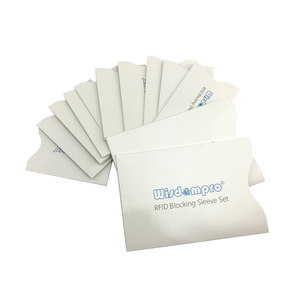 Couverture <span class=keywords><strong>de</strong></span> pochettes <span class=keywords><strong>de</strong></span> passeport bloquant la RFID avec logo personnalisé - Product Image 6