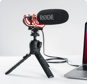 Microphone canon <span class=keywords><strong>Rode</strong></span> VideoMic NTG pour caméra, utilisable également comme micro USB de bureau pour le podcasting, le gaming, les appels vocaux et bien plus encore - Product Image 2