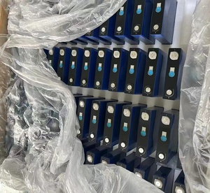 304Ah Prismatic LiFePO4 Batterie Modèle LF304 <span class=keywords><strong>3</strong></span>.2V 4000 Cycles Température de fonctionnement stable pour les produits EV - Product Image 6