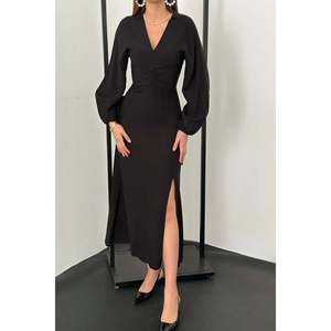Robe de soirée en crêpe plissée noire en gros - Product Image 2