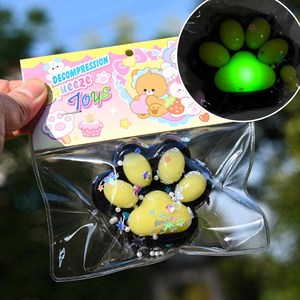 Juguete Antiestrés Jincan Super Suave con Forma de Garra de Gato, con Purpurina, para Apretar y Amasar, Regalo para Niños y Estudiantes - Product Image 6