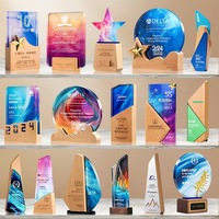 Prix bon marché personnalisé métal gravé Plaque en bois trophée cristal matériel trophées