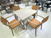 Ensemble de table et de chaises de jardin en plastique et bois, moderne, imperméable, écologique, avec lattes en plastique
