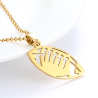 Nouveau Pendentif Rugby Creux En Acier Inoxydable Mignon Chaînes De Cuivre Clé Fleur Cadeau Religieux Diamant Zircon Sport Collier