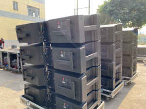 Sistema de Línea Pasiva de Alta Gama T.i Audio de 12', Altavoces de Tres Vías para Conciertos al Aire Libre, Configuración para Escenarios de Estadios, Material de Madera, Max212 - Product Image 3