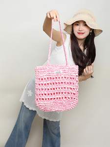 Bolso tote tejido a crochet rosa, hecho a mano, estilo bohemio, de verano, para la playa, con parte superior abierta, bolso de mujer, bolso de paja tejido a la moda. - Product Image 1