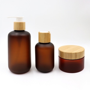 Bouteille en plastique PET ronde de 300 ml et 500 ml de haute qualité avec emballage en bambou pour shampoing et après-shampoing - Product Image 4