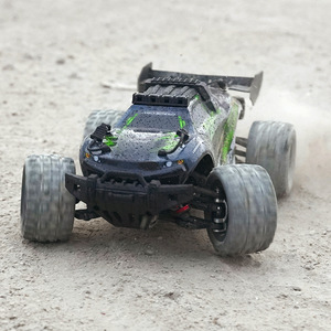 Nouvelle voiture RC modèle PRO, 35 km/h, moteur à balais en carbone, 4 roues motrices, haute vitesse de drift, véhicule tout-terrain avec éclairage LED, idéale pour les cadeaux d'anniversaire pour enfants - Product Image 6