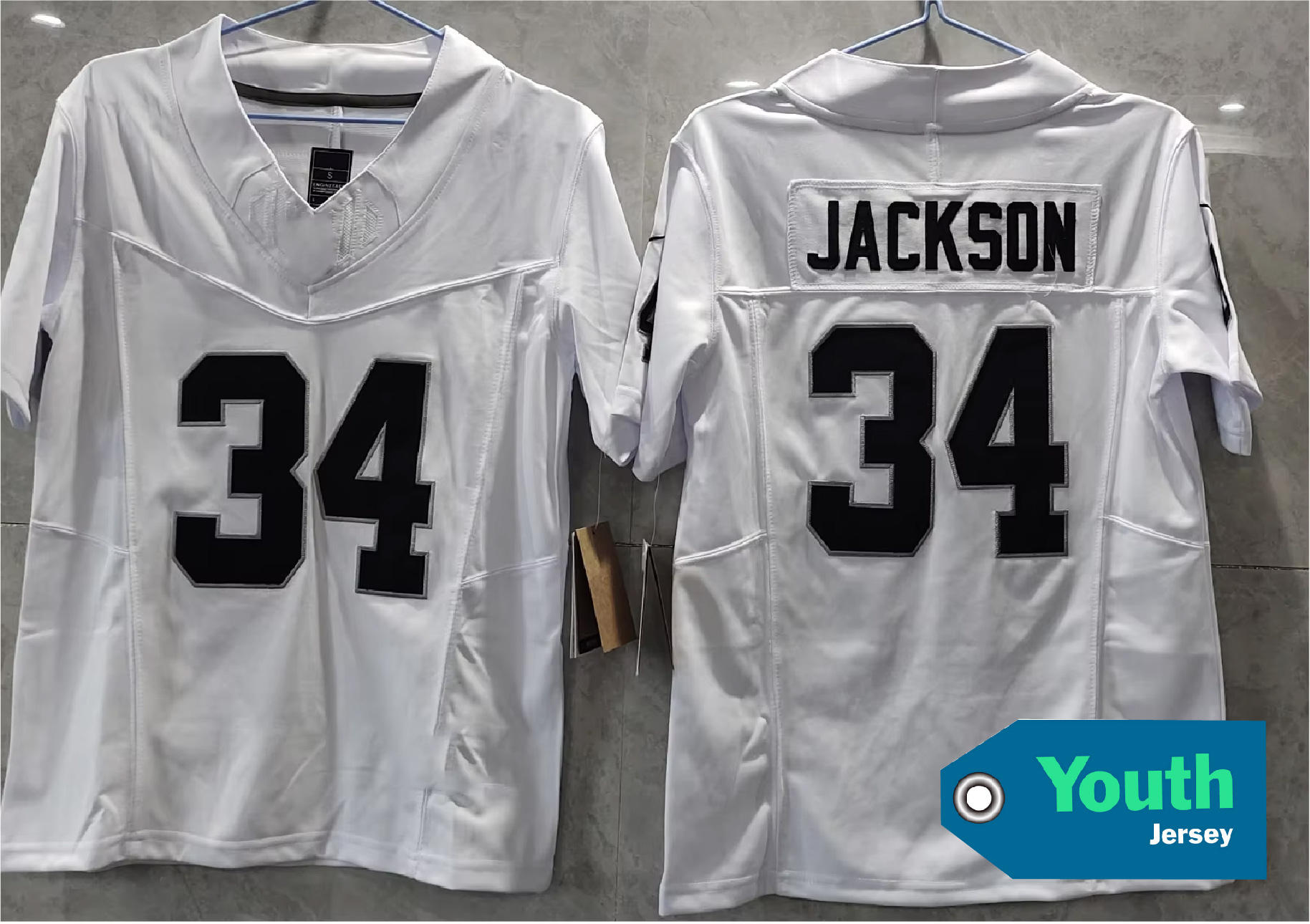 34#Jackson blanc