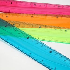 Regla Recta Flexible de PVC de 30 cm, Herramienta de Medición de Plástico para la Escuela y la Oficina, Herramientas de Papelería - Product Image 3