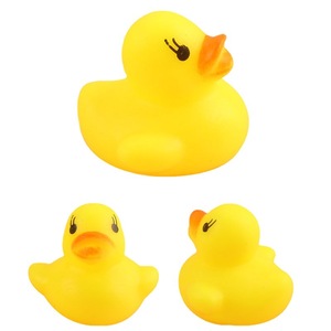 Jouet de bain en forme de canard en caoutchouc à presser pour enfants de 0 à 24 mois, mini canard jaune, jouet aquatique ludique - Product Image 3