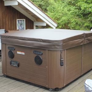 منتجع استحمام صغير للهواء من Garden Air Whirlpool للولايات المتحدة الأمريكية بقوة 110 فولت يصلح لثلاث أشخاص - Product Image 3
