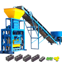Machine automatique de fabrication de briques creuses, de pavés et de blocs de bordure Qt40-1 à vendre au Kenya