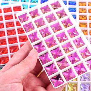 BOBOHOO gros strass coudre sur K9 forme carrée pierres de cristal <span class=keywords><strong>verre</strong></span> strass coudre sur robe à capuche <span class=keywords><strong>Applique</strong></span> personnalisée - Product Image 4