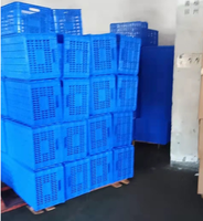 Fabrication professionnelle chinoise de caisses à fruits en maille HDPE, boîtes de manutention économiques, caisses en plastique