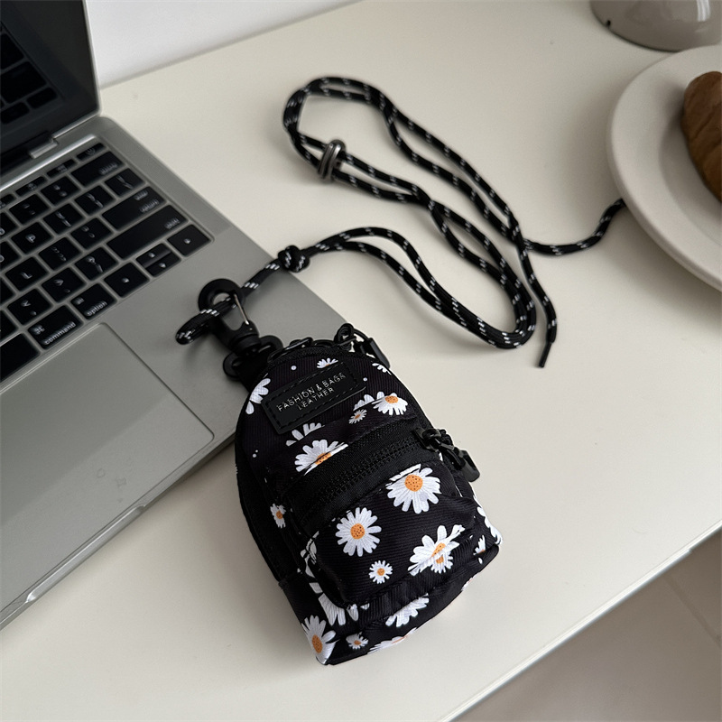 Black flower-915812