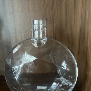 Vente flash - Bouteille à spiritueux en <span class=keywords><strong>verre</strong></span> cristal carré de luxe 700 ml, emballage haut de gamme pour whisky, brandy et <span class=keywords><strong>cognac</strong></span> - Product Image 3