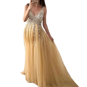 <span class=keywords><strong>Robe</strong></span> de soirée sexy pour <span class=keywords><strong>femme</strong></span> à col en V Robes de soirée de grossesse à paillettes Robes de maternité dos nu pour la photographie - Product Image 1