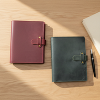 Housse de carnet A5 en cuir de vachette RR Factory avec clip pour stylo, housse de carnet en cuir véritable avec poche pour dossiers, pochette multifonction pour bloc-notes