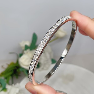 Bracelets et joncs de luxe SGARIT, bijoux fantaisie sur mesure en or pur 18 carats et diamants de laboratoire, cadeau pour femme. - Product Image 1