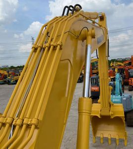 อะไหล่แท้รถขุดโคมัตสึ PC400-8 เครื่องยนต์มือสองยี่ห้อดัง Caterpillar ในเซี่ยงไฮ้ ใช้งานน้อย - Product Image 6