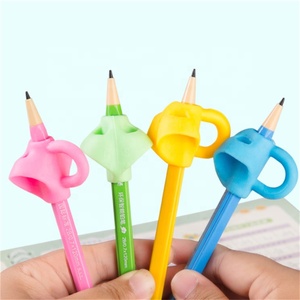 Corrector de Escritura Ergonómico de Silicona de 6 Colores, Solución Simple para Mejorar la Caligrafía, Agarre de Lápiz para Niños, Soporte para Lápiz para Estudiantes - Product Image 4