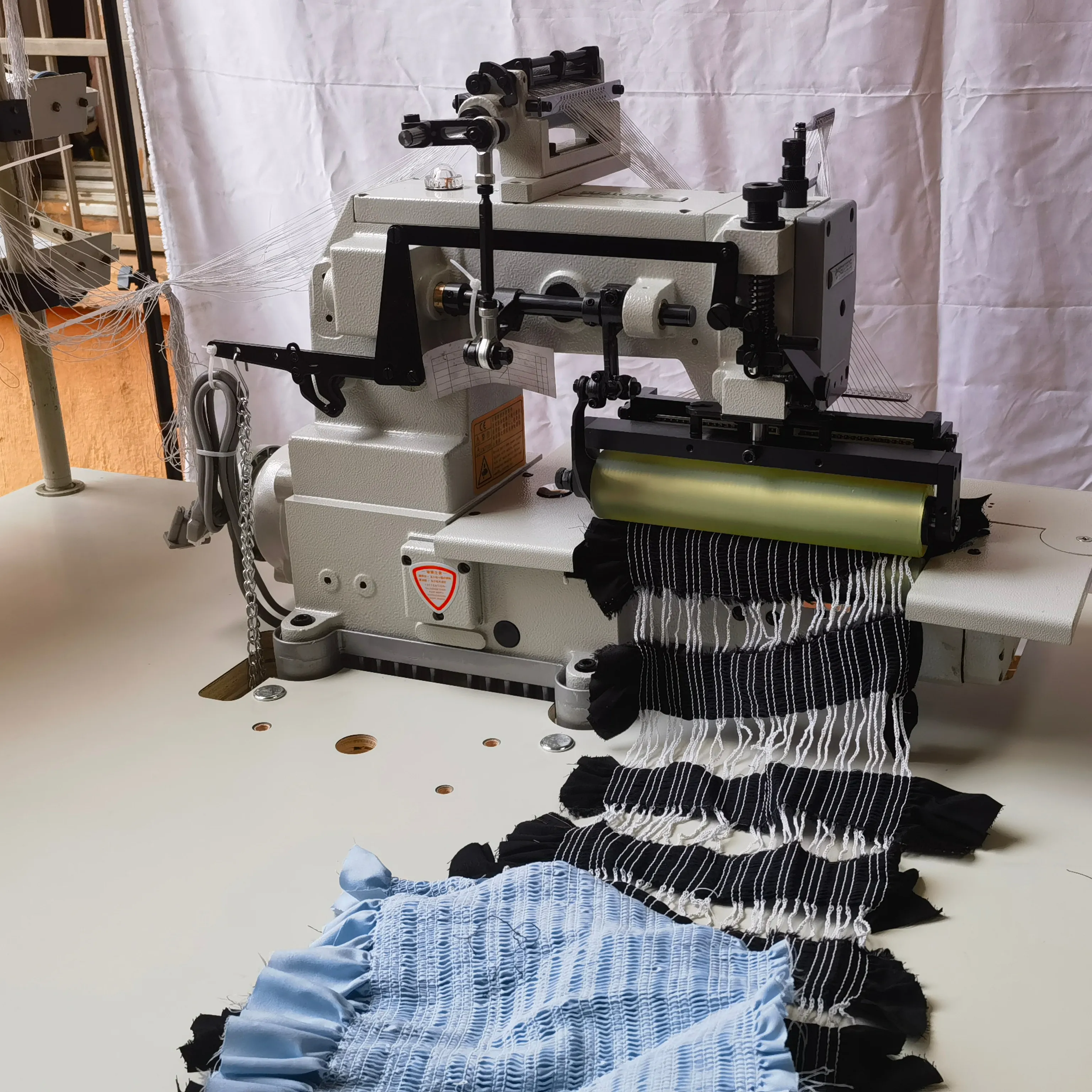 Sıcak satış ana ürün LINGRAI ST-008 çok-iğne dikiş makinesi serisi 45-iğne dikiş makinesi alt çizgi olmadan